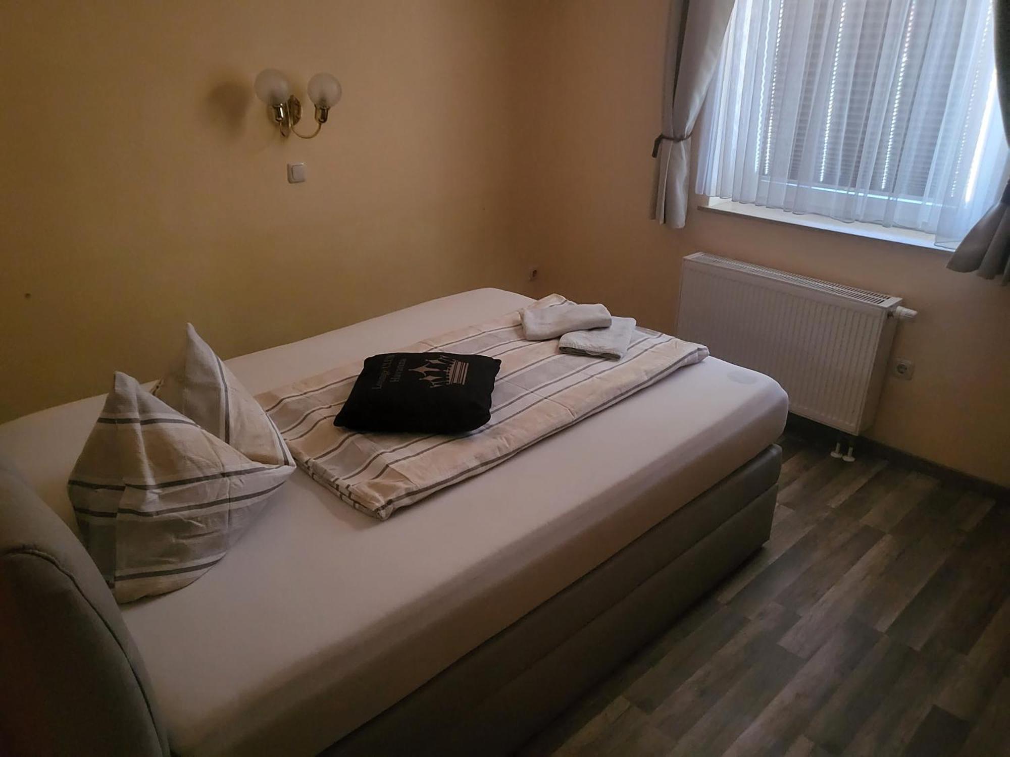 Pension Kuehnauer Hof Dessau-Rosslau Exteriör bild